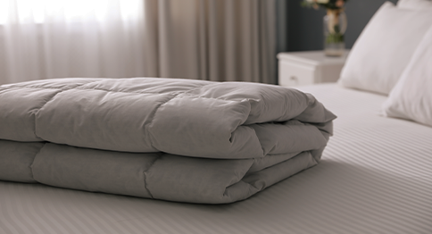 توفير البطانيات للأسر المتعففة